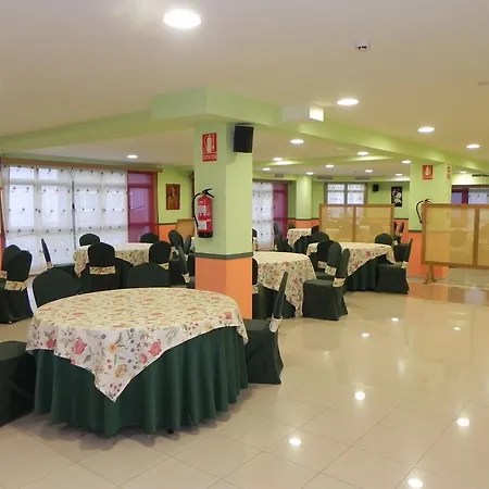 Hotel Restaurante Pizzeria Abc Laracha